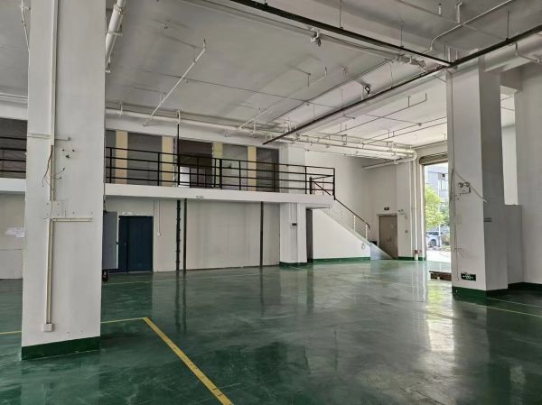 房东直租江夏东湖高一楼框架厂房仓库配套齐全交通便利优价出租