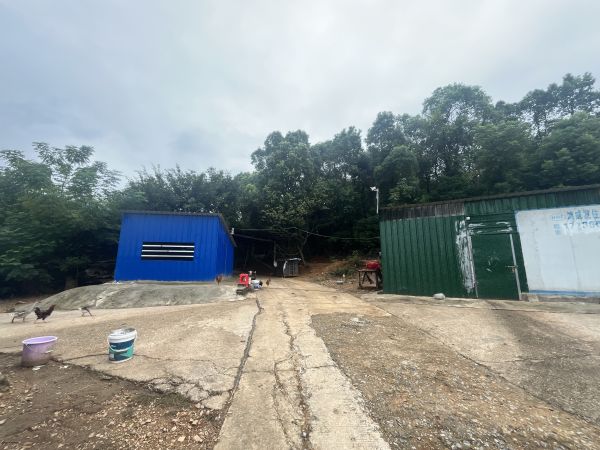 蔡甸周边独门独院厂房3元/平方米，免费送场地5亩，优价出租