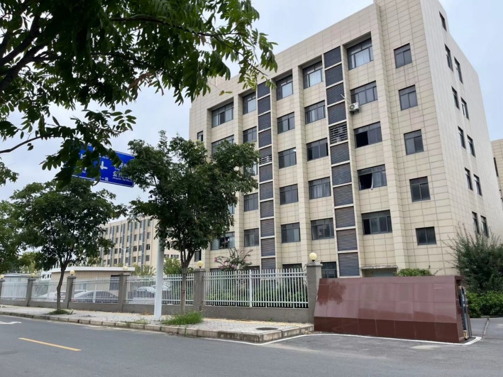 房东直租东西湖独栋3364平框架构厂房，配套齐全优价出租