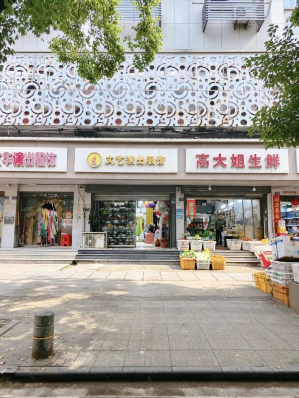 房东直租街道口临街旺铺 人流量大不愁客源低价出租