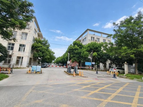 房东直租白沙洲中小企业城厂房仓库办公室，低价招租